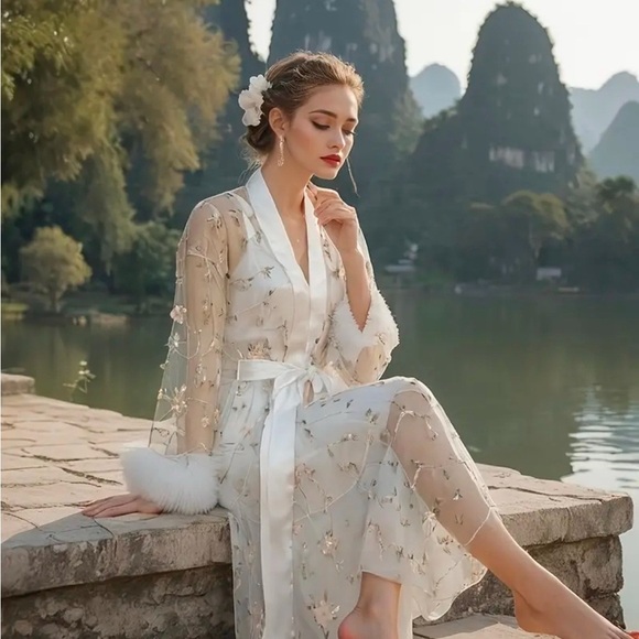 Peignoir Set ~Ivory Satin Slip‎ Nightgown & Sheer Embroidered Roses Belted Robe - Picture 4 of 14